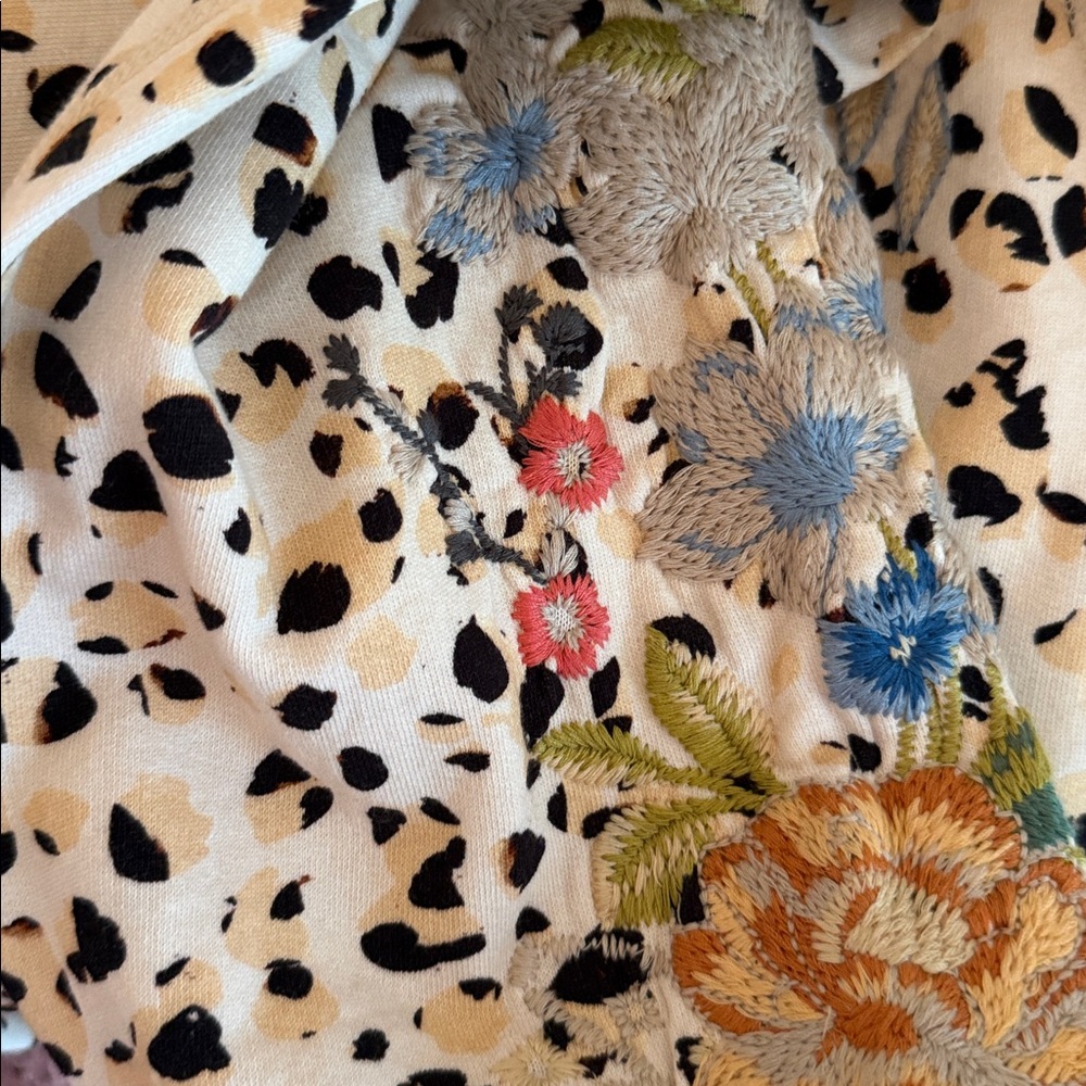 JOHNNY WAS SET Embroidered Animal Print Bomber Jacket/Joggers Large $425 - Picture 13 of 15